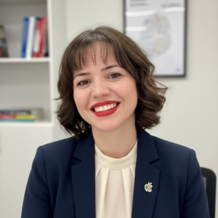 Livia Valquiria Raposo Dickson Chen